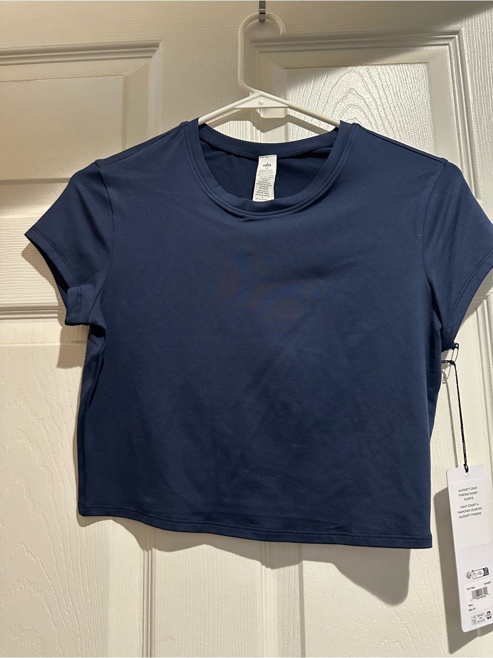 ALO Yoga Navy Cropped Crew Tee